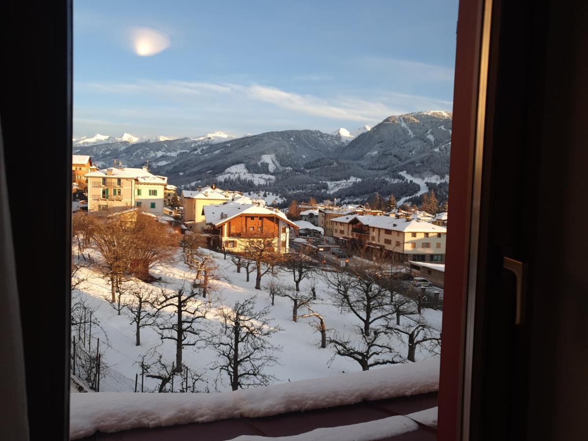 Albergo Dolomiti Cavalese Exteriér fotografie